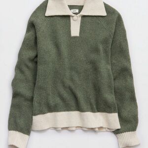 Aerie Olive and Cream Knit Sweater